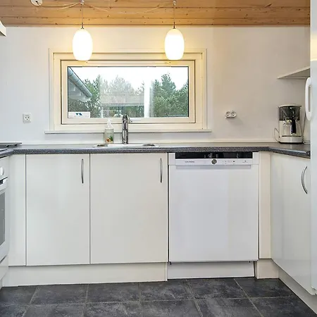 Luxury Family Retreat - By Traum *