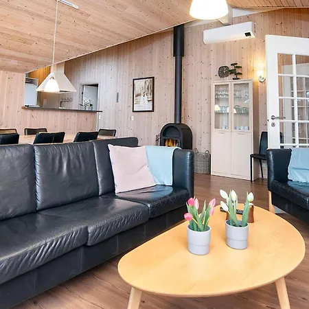 Holiday home 4 Star In Romo *