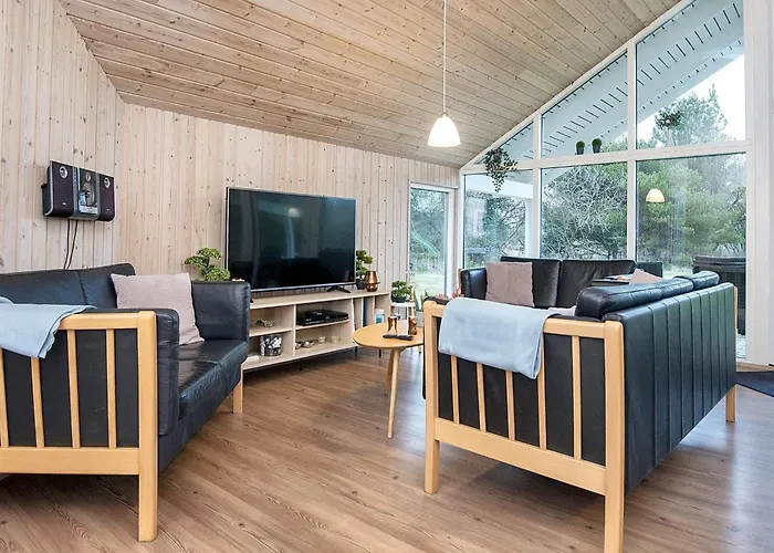 Luxury Family Retreat - By Traum