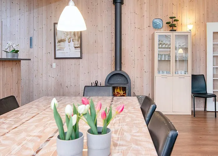 Luxury Family Retreat - By Traum Bolilmark