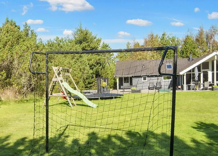 Luxury Family Retreat - By Traum